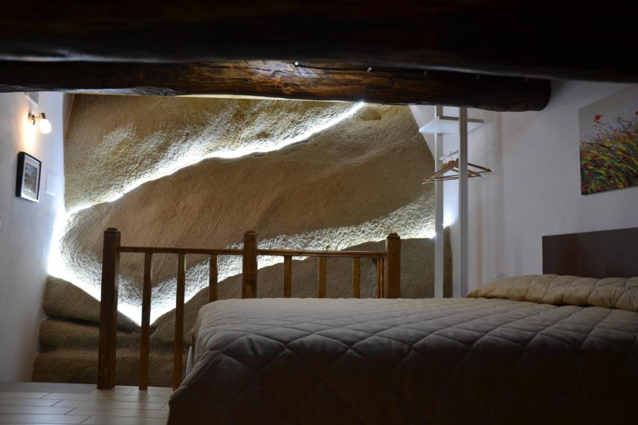 B&B La Casa Sulla Roccia Pietrapertosa Εξωτερικό φωτογραφία