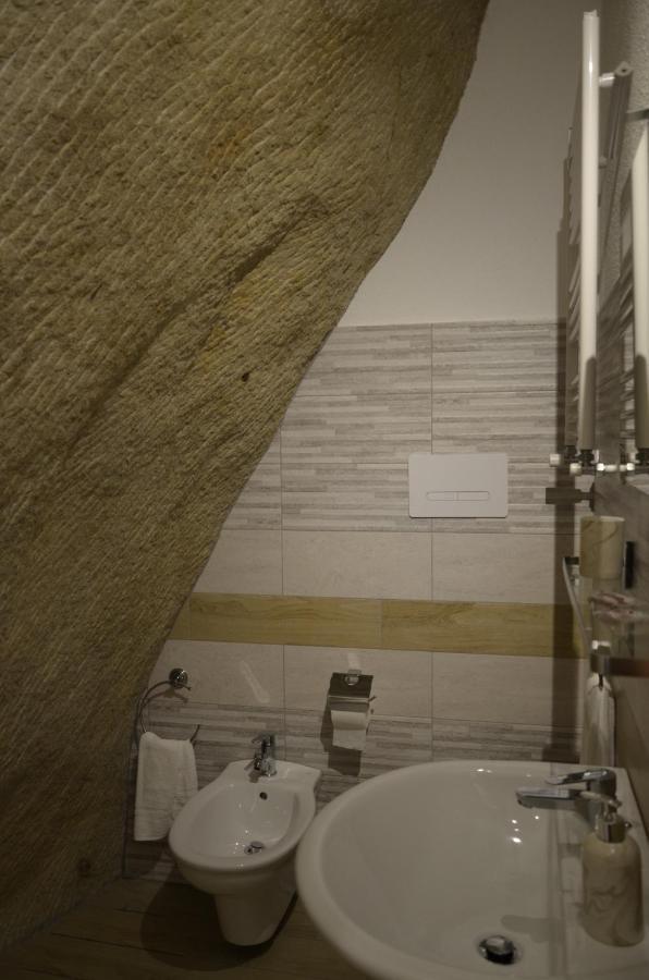 B&B La Casa Sulla Roccia Pietrapertosa Εξωτερικό φωτογραφία